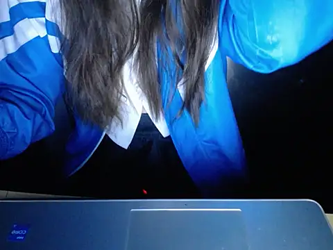 Snapshot of maian_love chatting on 29, 3, 2026 maian love online show from 29, 3, 2026