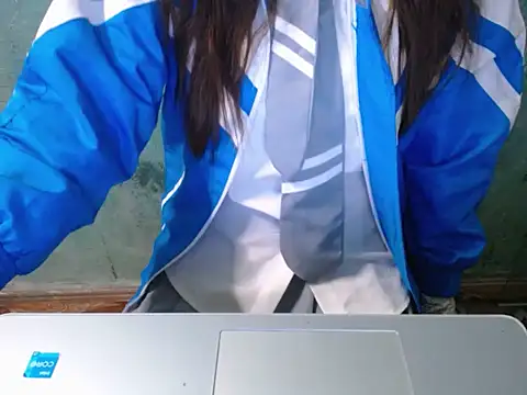 Snapshot of maian_love chatting on 31, 3, 2026 maian love online show from 31, 3, 2026