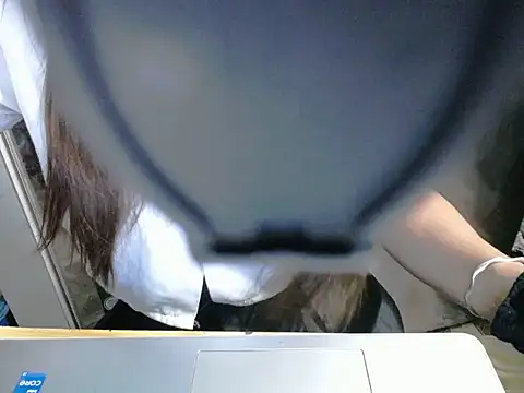 Snapshot of maian_love chatting on 24, 7, 2026 maian love online show from 24, 7, 2026