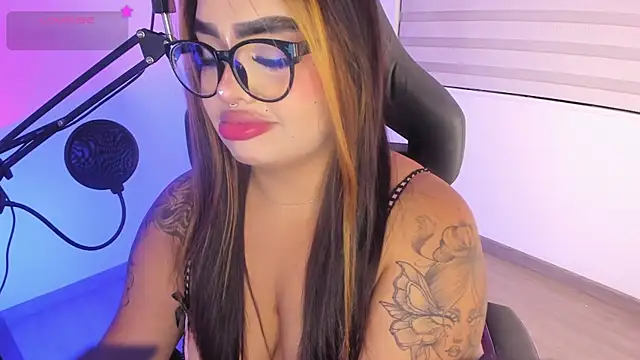 Snapshot of asheryn chatting on 2, 5, 2026 asheryn online show from 2, 5, 2026