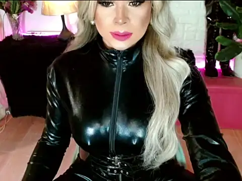 Snapshot of sheenavi chatting on 20, 12, 2025 sheenavi online show from 20, 12, 2025