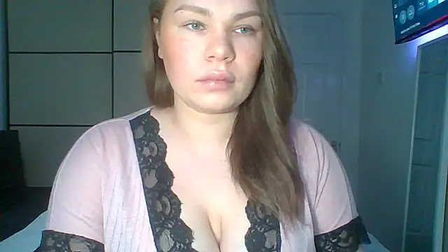 Snapshot of GEMMARMALADE chatting on 2, 4, 2026 GEMMARMALADE online show from 2, 4, 2026