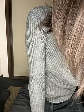 Snapshot of ms_miko chatting on 5, 4, 2026 ms miko online show from 5, 4, 2026