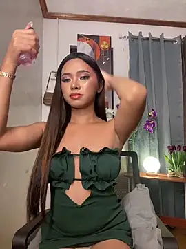 Snapshot of voganmarie chatting on 10, 4, 2026 voganmarie online show from 10, 4, 2026