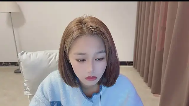 Sweetwild  online show from 18, 12, 2025