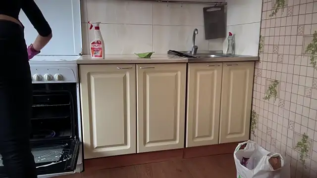 MALVINA0077 online show from 4, 2, 2026