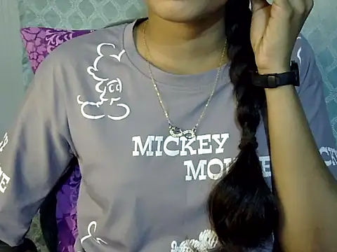 Snapshot of Shab_M chatting on 8, 3, 2026 Shab M online show from 8, 3, 2026