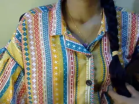 Snapshot of Shab_M chatting on 8, 4, 2026 Shab M online show from 8, 4, 2026