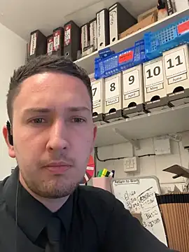 Snapshot of dirtyanal23 chatting on 6, 4, 2026 dirtyanal23 online show from 6, 4, 2026