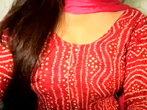 Snapshot of Hotty_Suzuka chatting on 11, 5, 2026 Hotty Suzuka online show from 11, 5, 2026