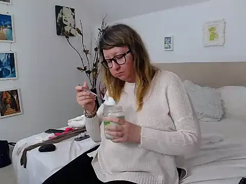 Snapshot of OlgaPavlova chatting on 23, 4, 2026 OlgaPavlova online show from 23, 4, 2026