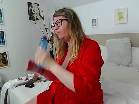 Snapshot of OlgaPavlova chatting on 17, 5, 2026 OlgaPavlova online show from 17, 5, 2026