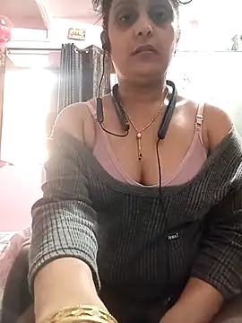 Tanya Sharma98 online show from 16, 12, 2025