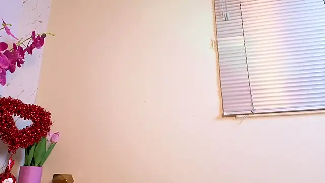 AfroditaWild online show from 15, 2, 2026