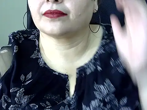 Snapshot of Soniya_Sha chatting on 10, 3, 2026 Soniya Sha online show from 10, 3, 2026