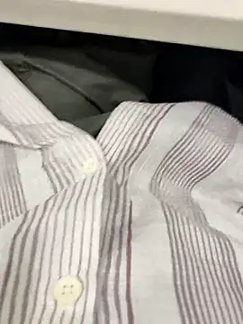 Snapshot of boyfromMum_bai chatting on 18, 3, 2026 boyfromMum bai online show from 18, 3, 2026