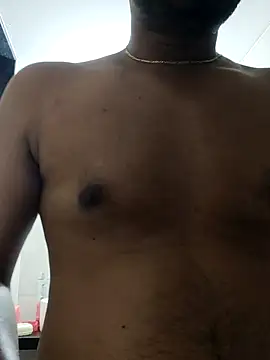 Snapshot of boyfromMum_bai chatting on 21, 3, 2026 boyfromMum bai online show from 21, 3, 2026