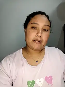 Snapshot of VaneandRossy chatting on 2, 4, 2026 VaneandRossy online show from 2, 4, 2026