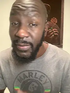 Snapshot of goldenshower2451 chatting on 19, 12, 2025 goldenshower2451 online show from 19, 12, 2025