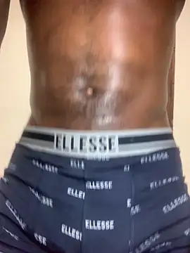 Snapshot of goldenshower2451 chatting on 23, 12, 2025 goldenshower2451 online show from 23, 12, 2025