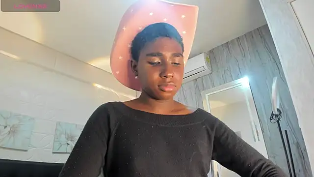 teylor lovee online show from 7, 2, 2026