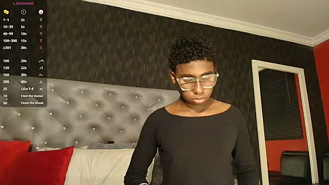 Snapshot of teylor_lovee chatting on 7, 3, 2026 teylor lovee online show from 7, 3, 2026