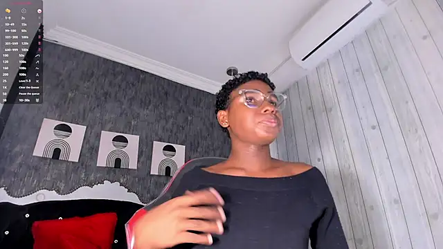 Snapshot of teylor_lovee chatting on 25, 3, 2026 teylor lovee online show from 25, 3, 2026