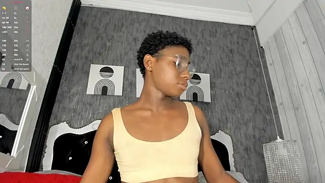 Snapshot of teylor_lovee chatting on 5, 4, 2026 teylor lovee online show from 5, 4, 2026