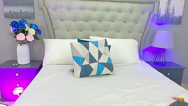 AnnieLeigt online show from 2, 3, 2026