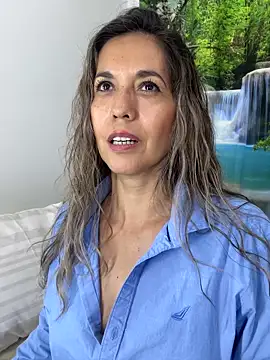 sandrafarrely online show from 2, 2, 2026