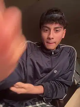 hungspanishtwink online show from 5, 1, 2026