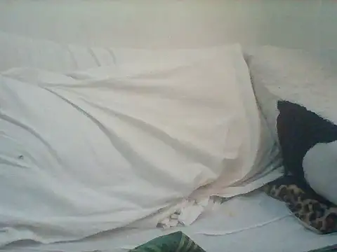 Snapshot of Thand03 chatting on 1, 4, 2026 Thand03 online show from 1, 4, 2026