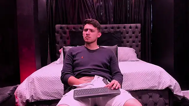 Snapshot of big__friends chatting on 16, 3, 2026 big friends online show from 16, 3, 2026