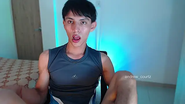 Snapshot of andrew_courtzz chatting on 25, 3, 2026 andrew courtzz online show from 25, 3, 2026