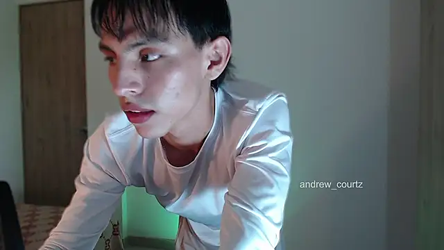 Snapshot of andrew_courtzz chatting on 25, 3, 2026 andrew courtzz online show from 25, 3, 2026