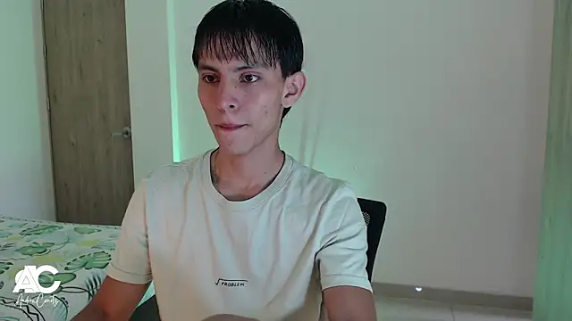 Snapshot of andrew_courtzz chatting on 27, 3, 2026 andrew courtzz online show from 27, 3, 2026