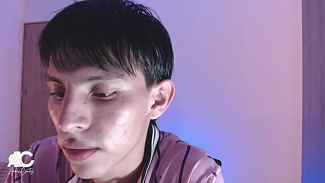 Snapshot of andrew_courtzz chatting on 31, 3, 2026 andrew courtzz online show from 31, 3, 2026