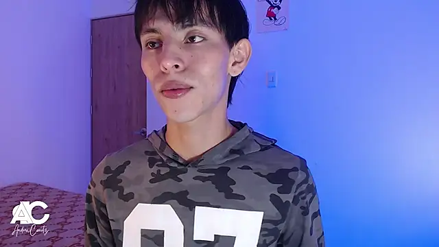 Snapshot of andrew_courtzz chatting on 21, 4, 2026 andrew courtzz online show from 21, 4, 2026