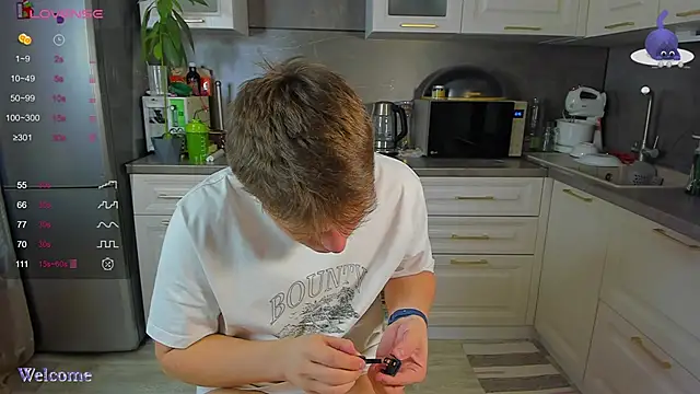 Snapshot of fruitninjaga chatting on 15, 12, 2025 fruitninjaga online show from 15, 12, 2025