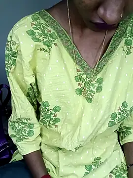 Snapshot of Marathi_amruta1 chatting on 17, 12, 2025 Marathi amruta1 online show from 17, 12, 2025