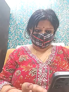 Snapshot of desiriya14 chatting on 17, 4, 2026 desiriya14 online show from 17, 4, 2026