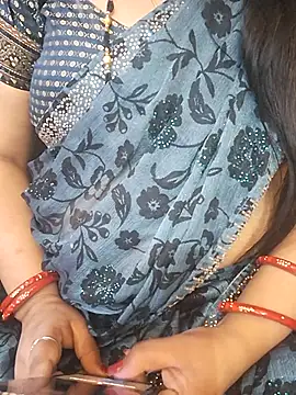 Snapshot of desiriya14 chatting on 25, 4, 2026 desiriya14 online show from 25, 4, 2026