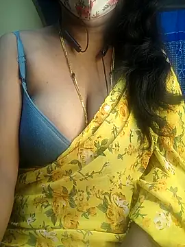 Snapshot of Preeti345 chatting on 24, 3, 2026 Preeti345 online show from 24, 3, 2026