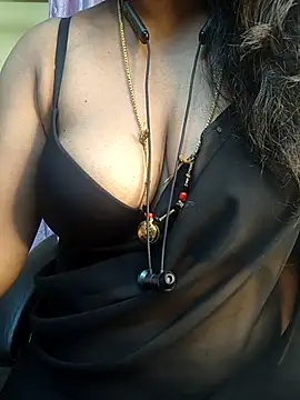 Snapshot of Preeti345 chatting on 2, 4, 2026 Preeti345 online show from 2, 4, 2026