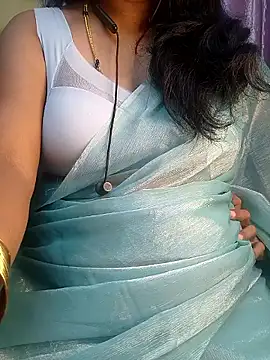 Snapshot of Preeti345 chatting on 16, 4, 2026 Preeti345 online show from 16, 4, 2026