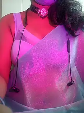 Snapshot of Preeti345 chatting on 7, 7, 2026 Preeti345 online show from 7, 7, 2026
