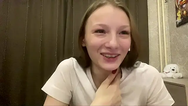 Snapshot of Cleonoth2o chatting on 2, 4, 2026 Cleonoth2o online show from 2, 4, 2026