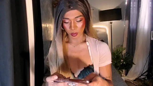 Snapshot of TsBlackHORSECOCKcalix chatting on 23, 4, 2026 TsBlackHORSECOCKcalix online show from 23, 4, 2026