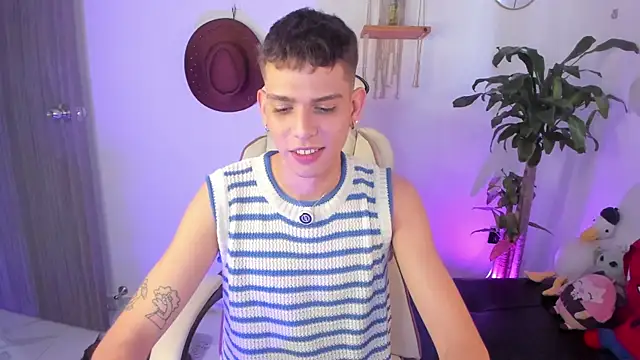 Snapshot of Jasson___ chatting on 2, 4, 2026 Jasson online show from 2, 4, 2026