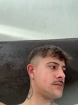 Snapshot of Jason_offizell chatting on 11, 4, 2026 Jason offizell online show from 11, 4, 2026